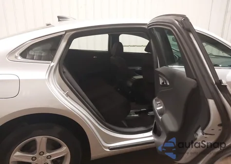 2020 Chevrolet Malibu Fwd 1Fl z USA, uszkodzony, nr VIN 1G1ZC5ST6LF070695